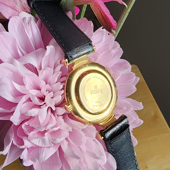 Fendi watch - Picture 11 of 16